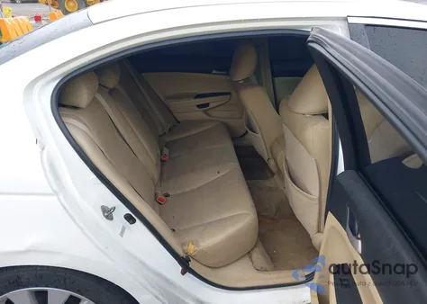 2012 Honda Accord 2.4 Lx z USA, uszkodzony, nr VIN 1HGCP2F33CA162971